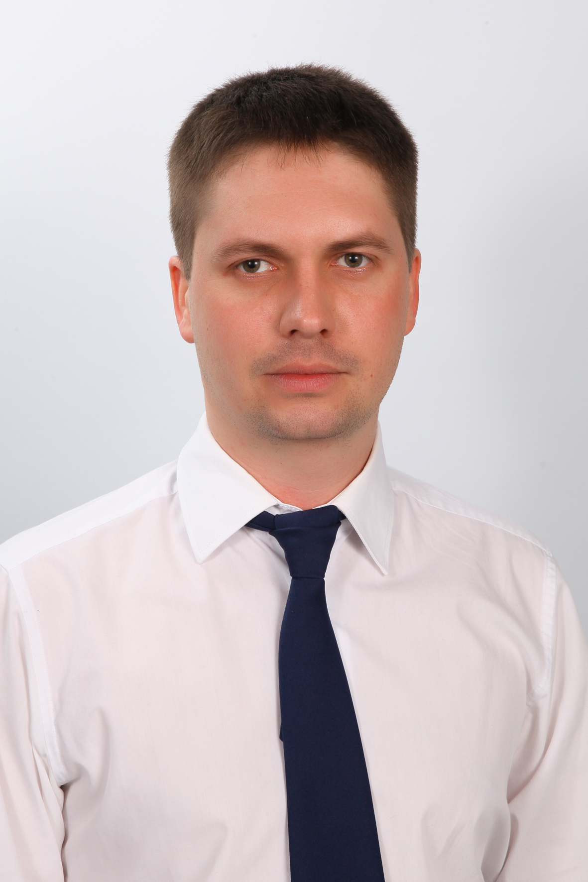 Щербаков Артем Артурович.