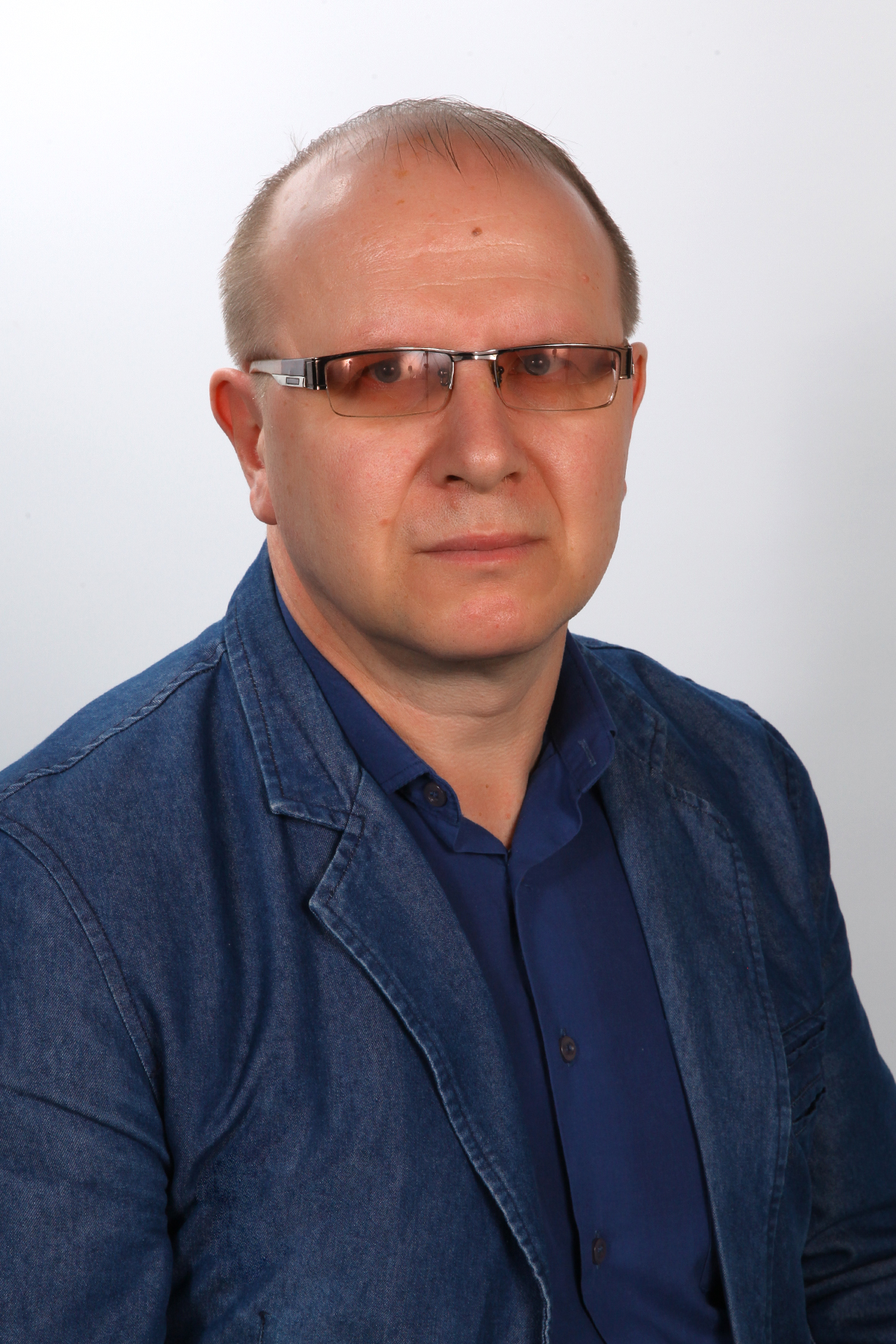 Плотников Виктор Егорович.